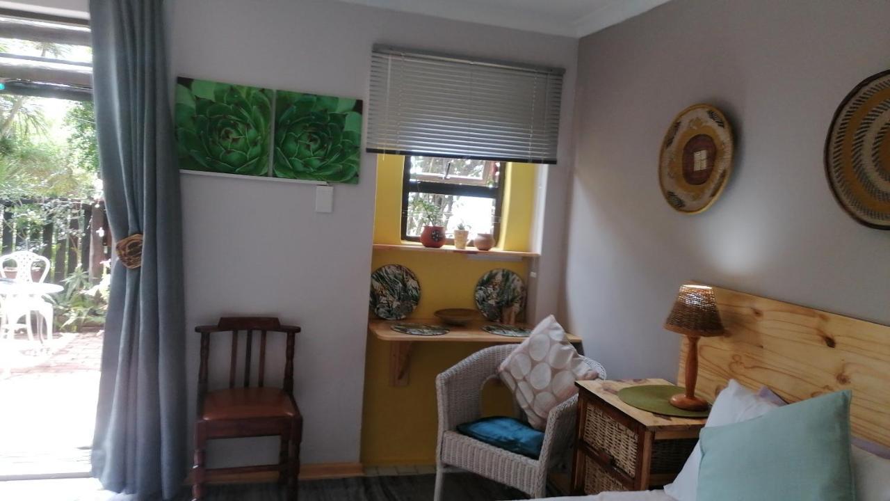 A1 Kynaston Self Catering Or Bed And Breakfast Jeffreys Bay Eksteriør bilde